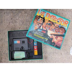 Vintage 1987 Pressman LIE DETECTOR Scientific Crime Solving Board Game